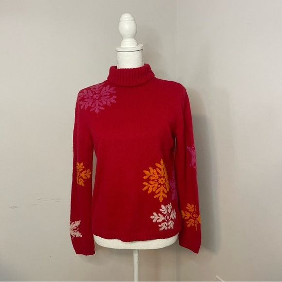 Eddie Bauer Women's Red Turtleneck Sweater with Snowflake Design - Picture 1 of 7